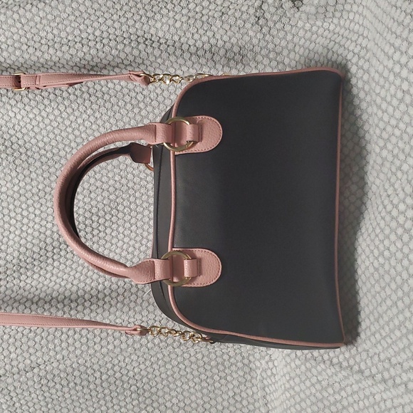 Juicy Couture Black and Pink Satchel - Picture 4 of 12